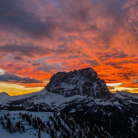 Hotel Garni Ruscel Santa Cristina Val Gardena Екстериор снимка